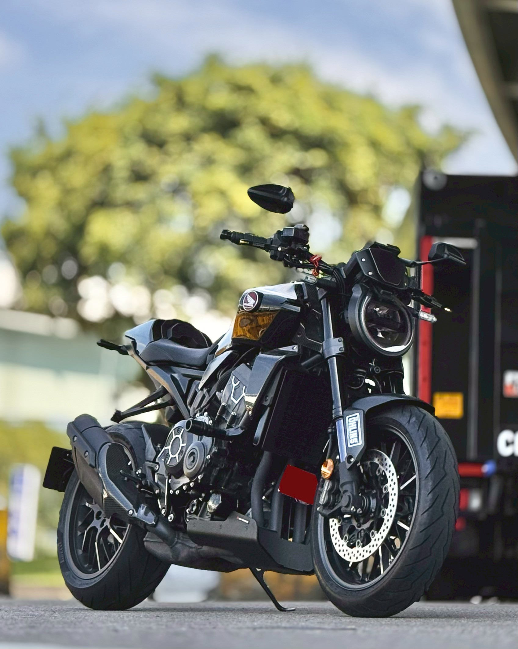 CB1000R+