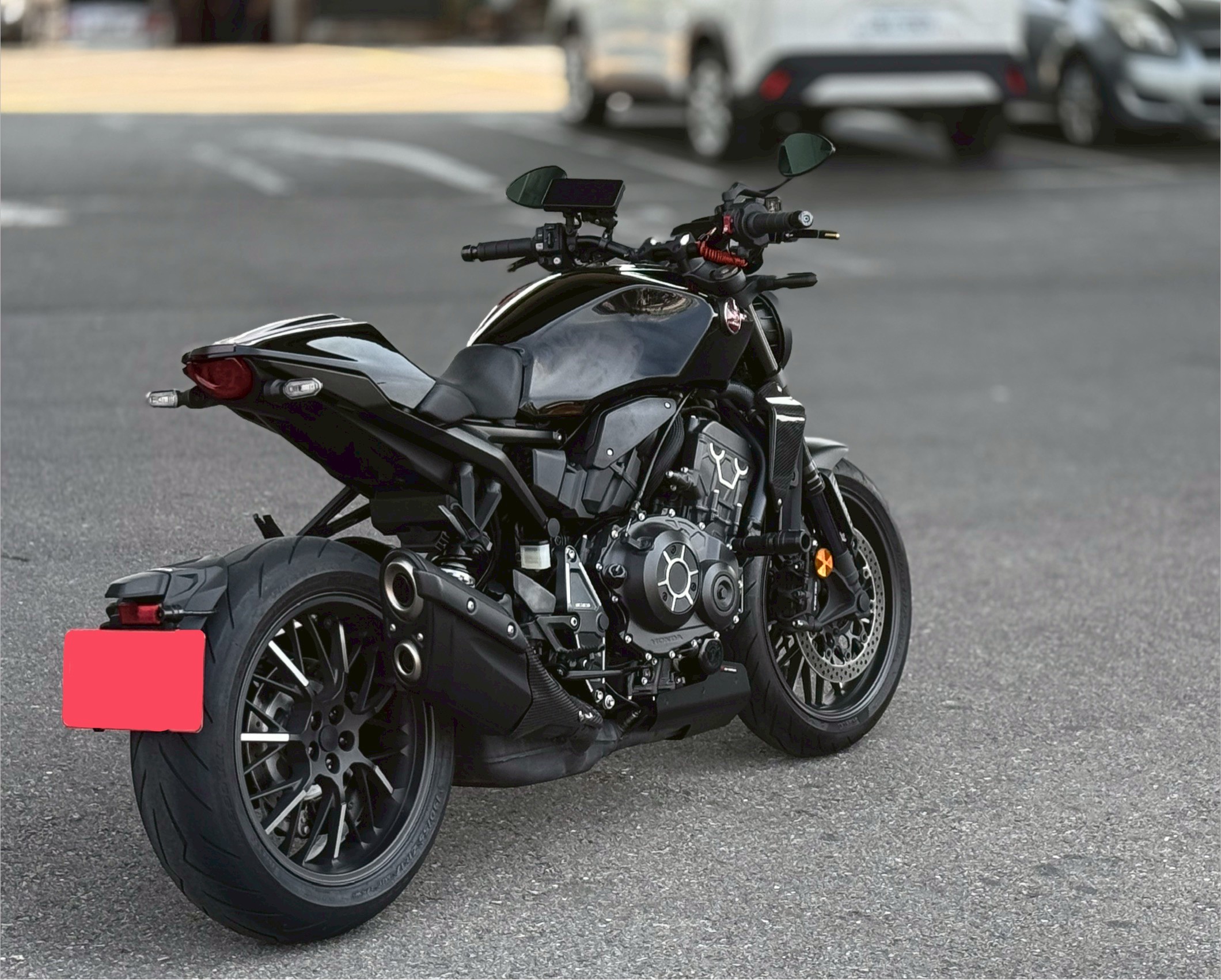 CB1000R+